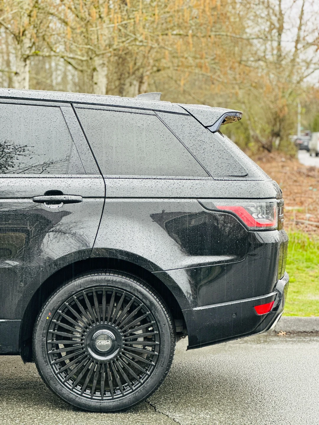 Black Range Rover Sport SUV