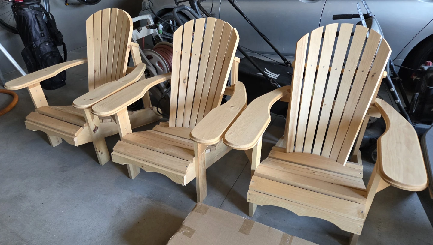 3 Wooden (Pine) Adirondack Chairs - photo 3