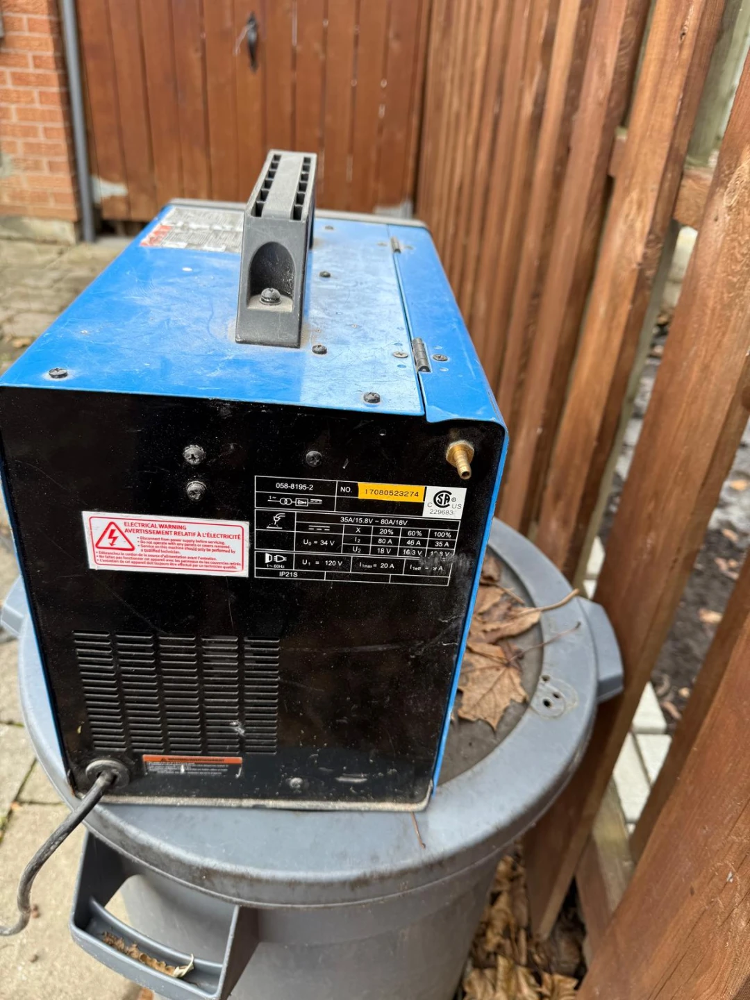 Mastercraft MIG/Flux-Core Wire Feed Welder - photo 2