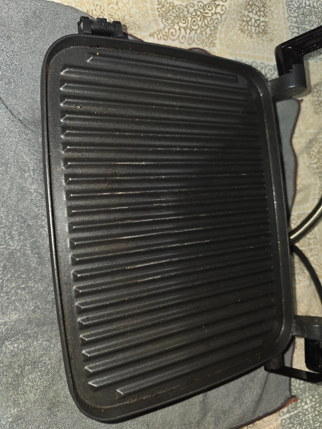 Hamilton Beach Electric Griddle Grill - photo 2