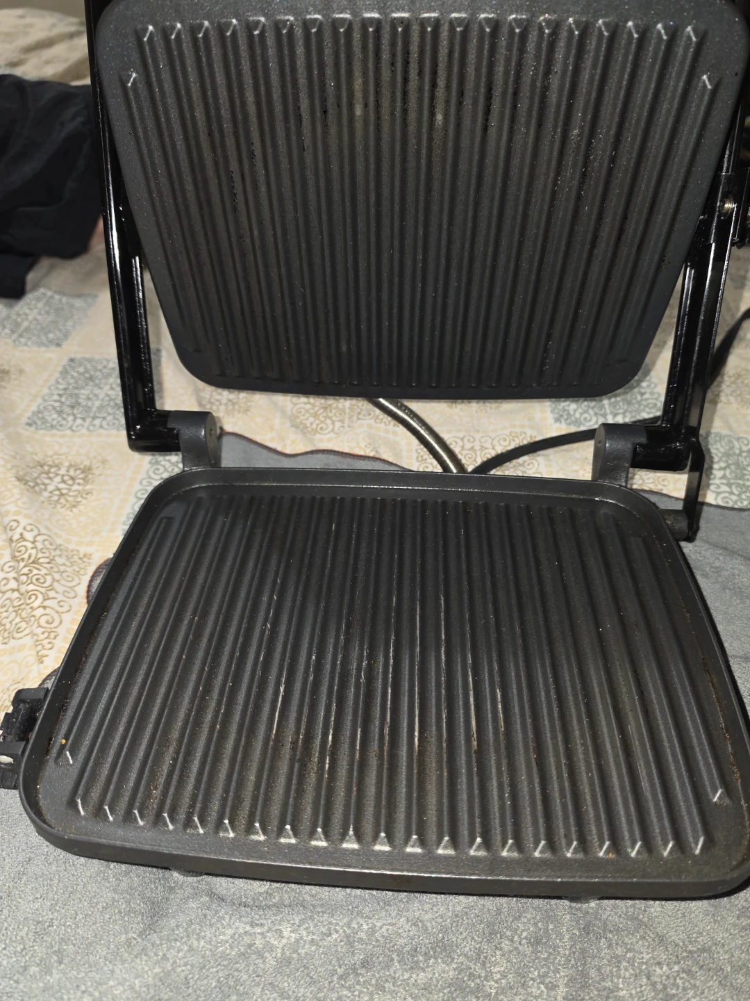 Hamilton Beach Electric Griddle Grill - photo 4
