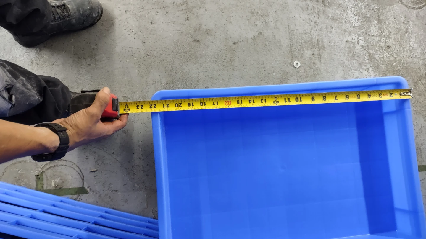Plastic trays - photo 4