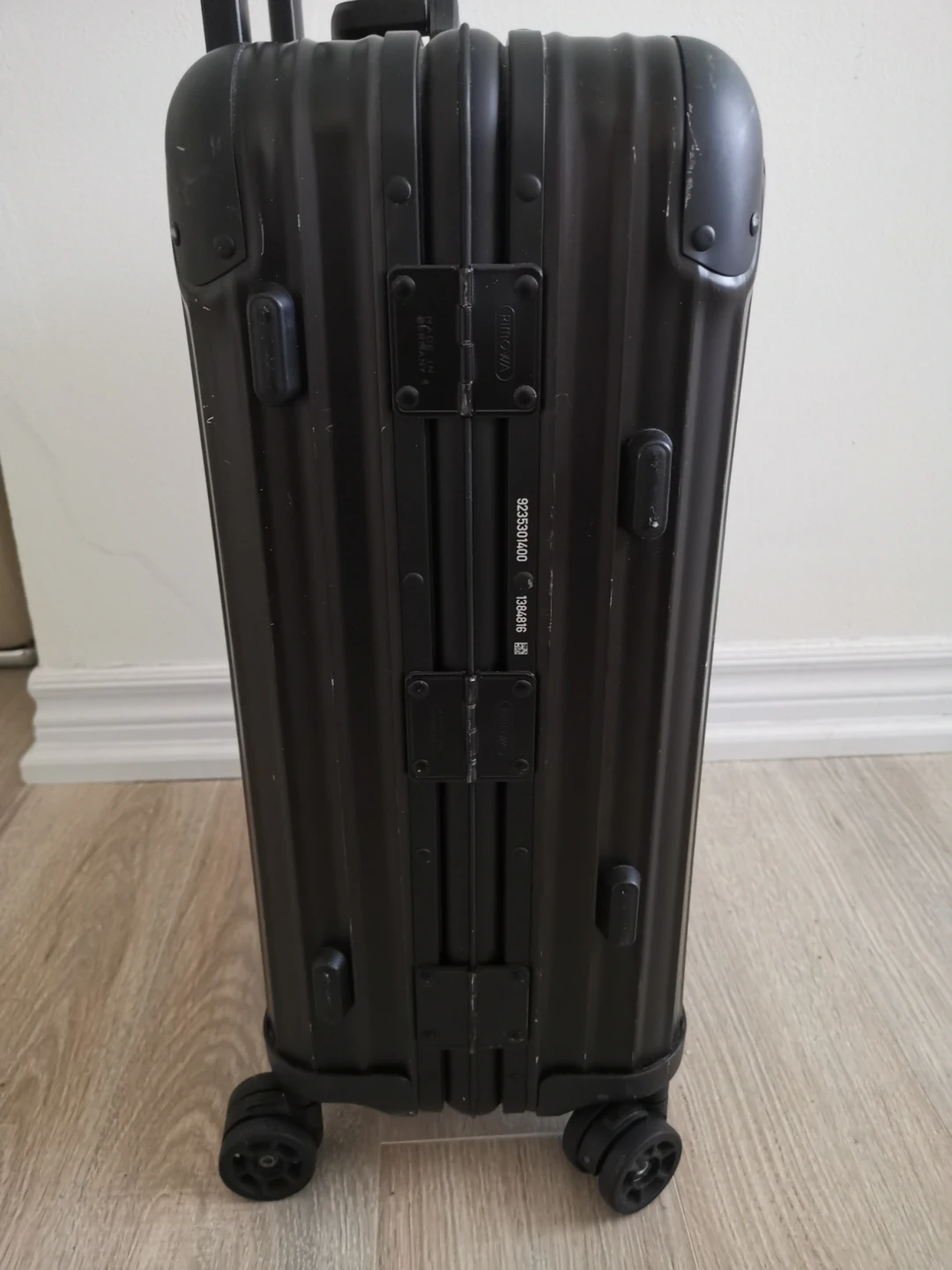 RIMOWA Classic Cabin Suitcase - Black - photo 5