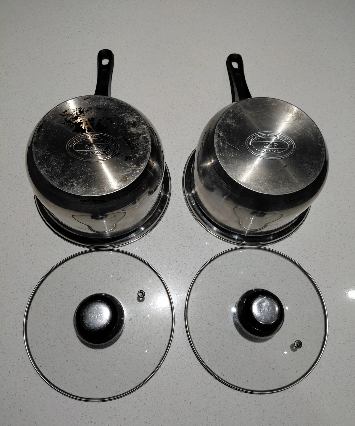 2 Stainless Steel Saucepans with Lids - photo 2
