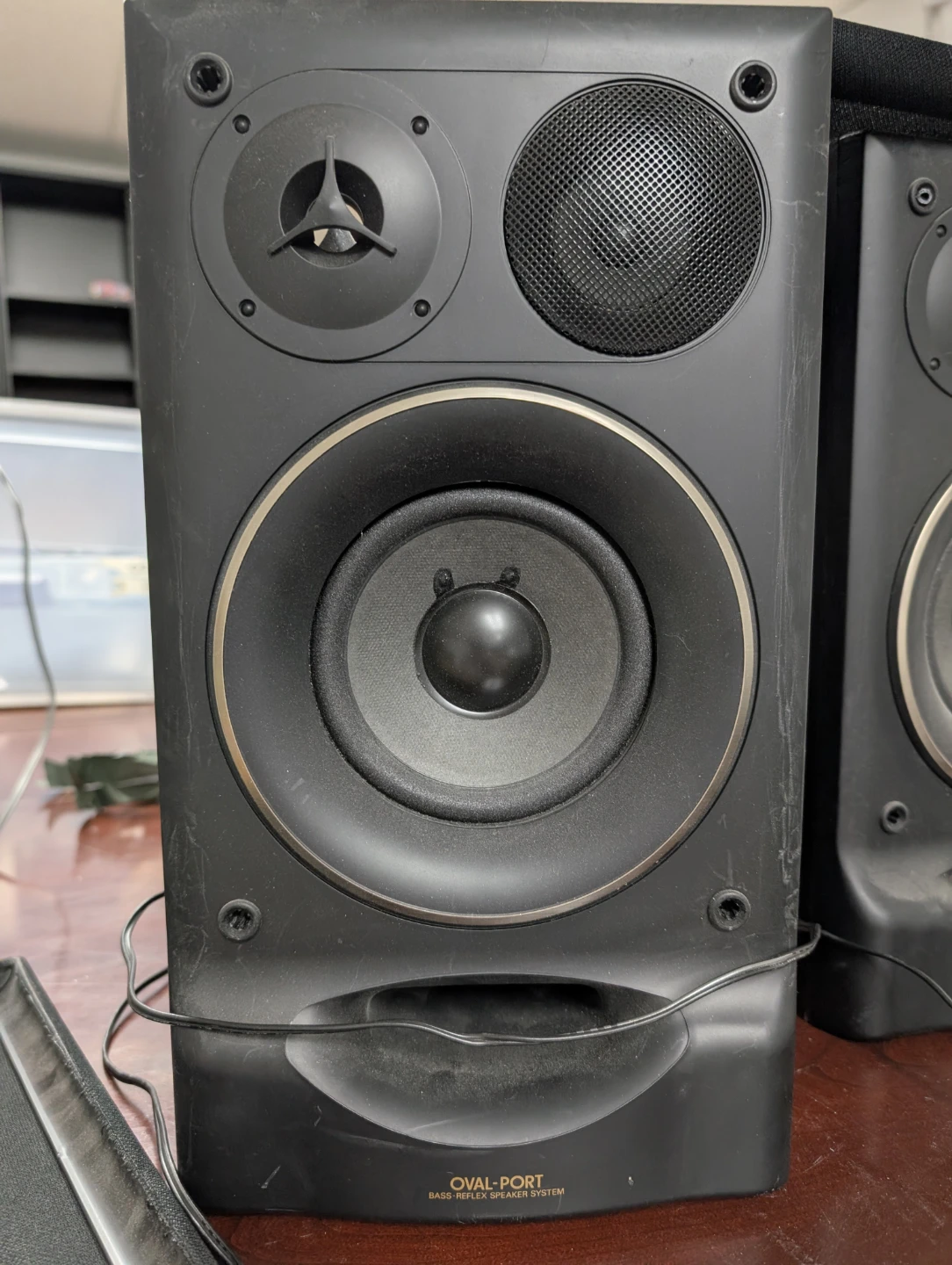 Fisher STM-20 60W (Peak) Speakers - photo 3