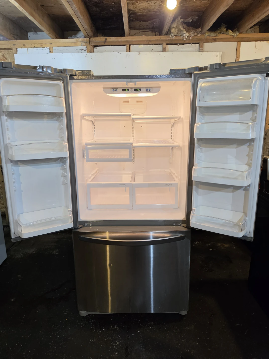 LG French Door Refrigerator - Delivery Available - photo 2