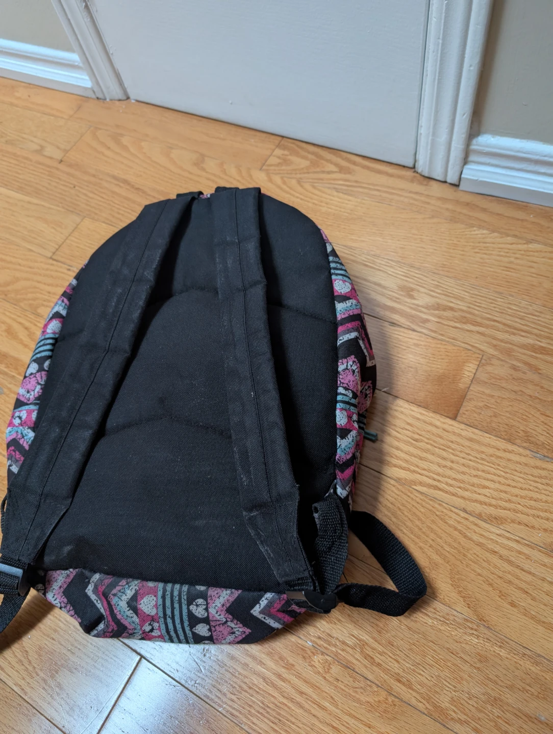 Youth Backpack with Heart and Chevron Pattern - photo 2