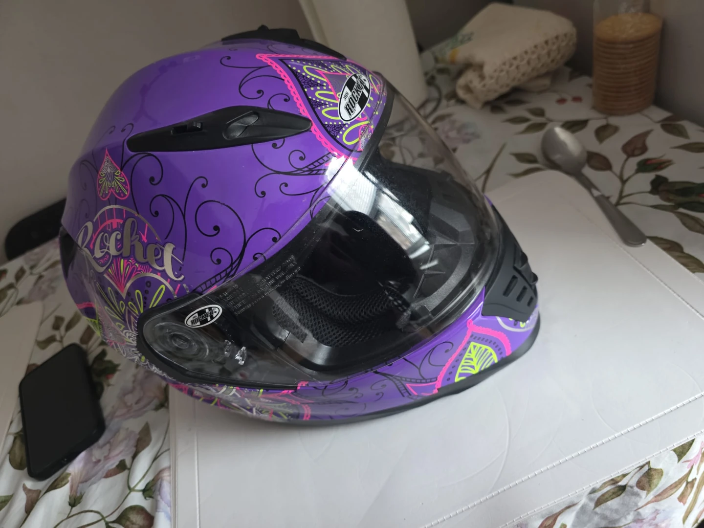 Joe Rocket Motorcycle Helmet - photo 2