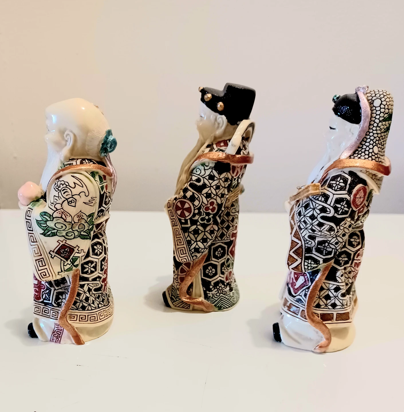Vtg Chinese Hand Carved The 3 Emperors Set - photo 5