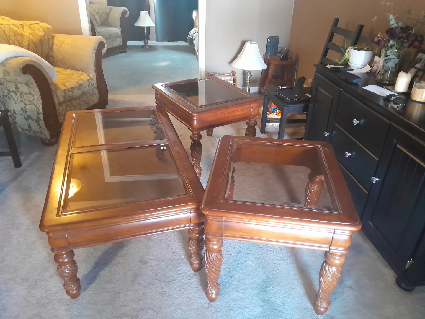 Wood coffee table and end tables set with glass tops - photo 4