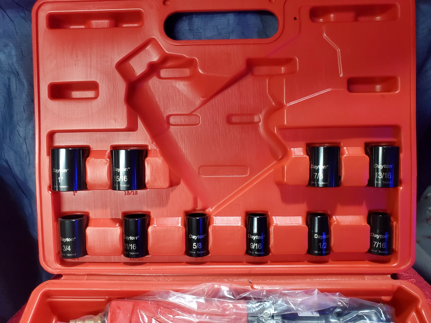 Dayton 1/2" Drive Impact Wrench Set - photo 3