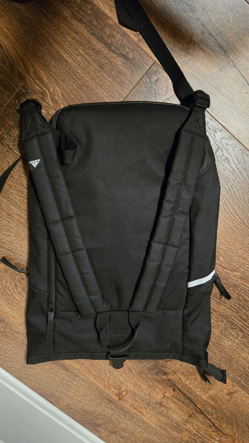 LIKE NEW Adidas Black Backpack - photo 2