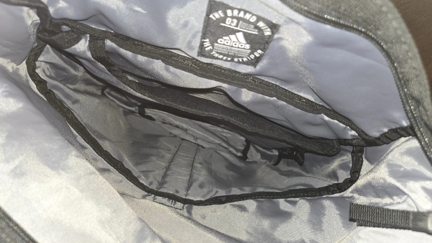 LIKE NEW Adidas Black Backpack - photo 3