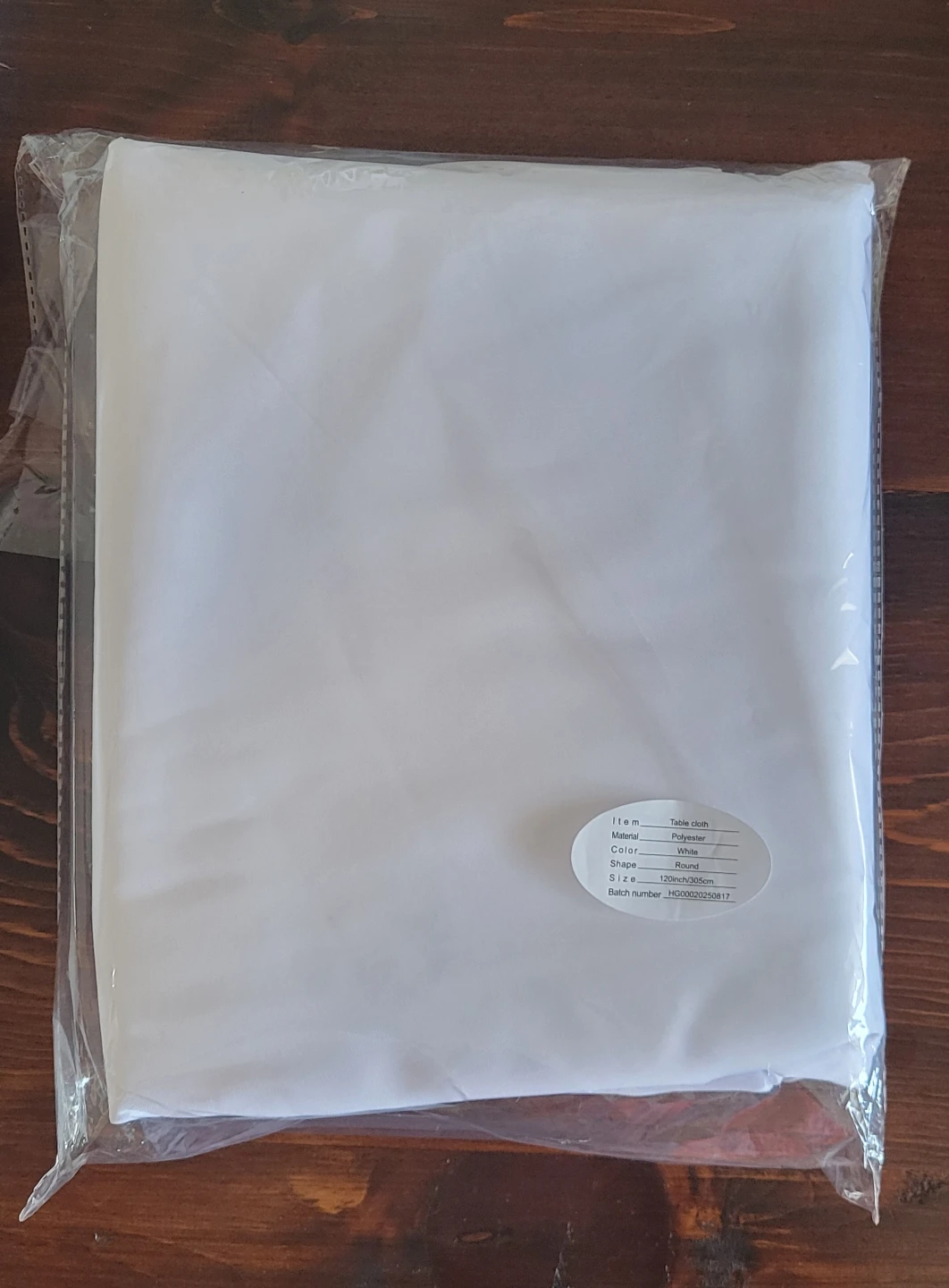 BNIB 120 Inch White Polyester Round Tablecloth - photo 3