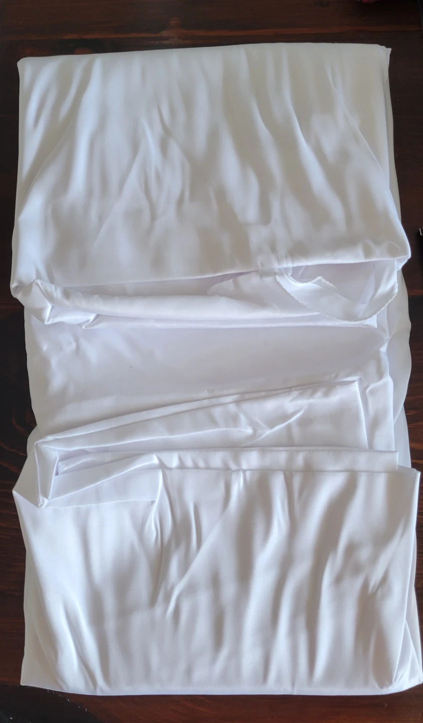 BNIB 120 Inch White Polyester Round Tablecloth - photo 4
