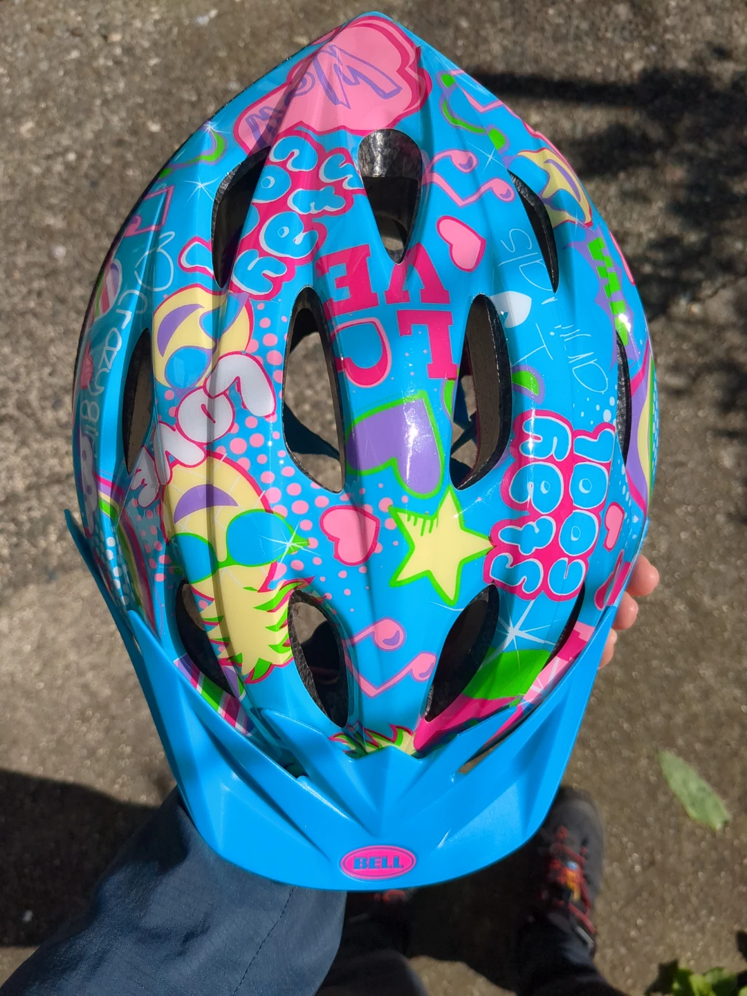 Bell Kids Bike Helmet with Frozen Gloves & Pads - photo 3