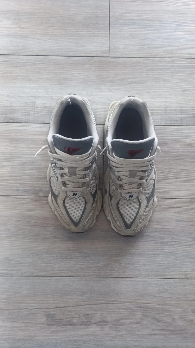 New Balance 9060 Sneakers (Size 10) - photo 5
