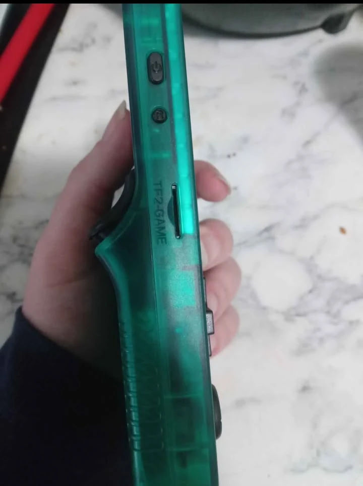 R36S game console - photo 5
