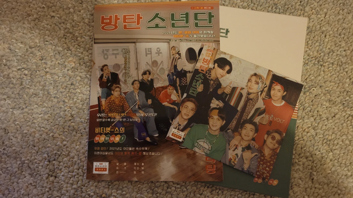 BTS 2021 CD, Diary and Photobook