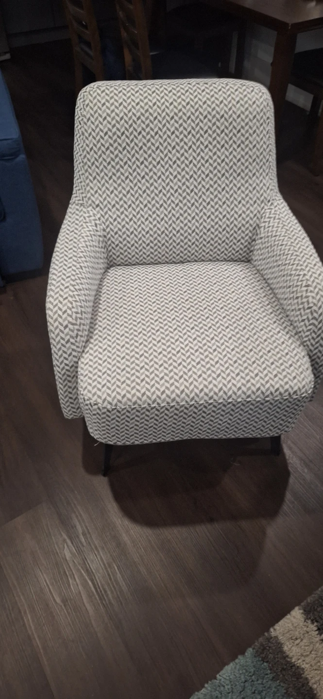 Sofa chair. Barely used. - photo 5