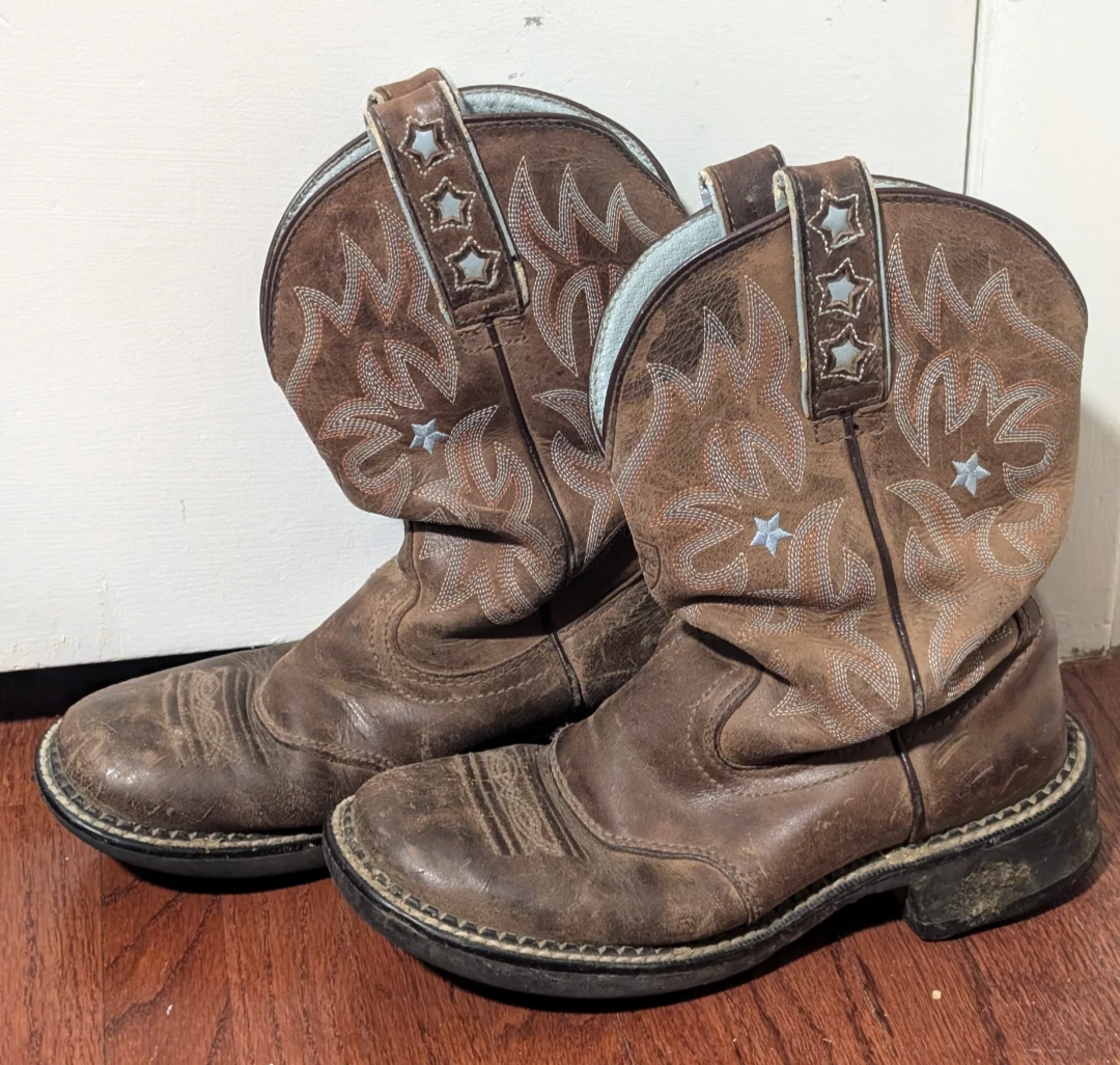 Ariat Kids Cowboy Boots Size 6B