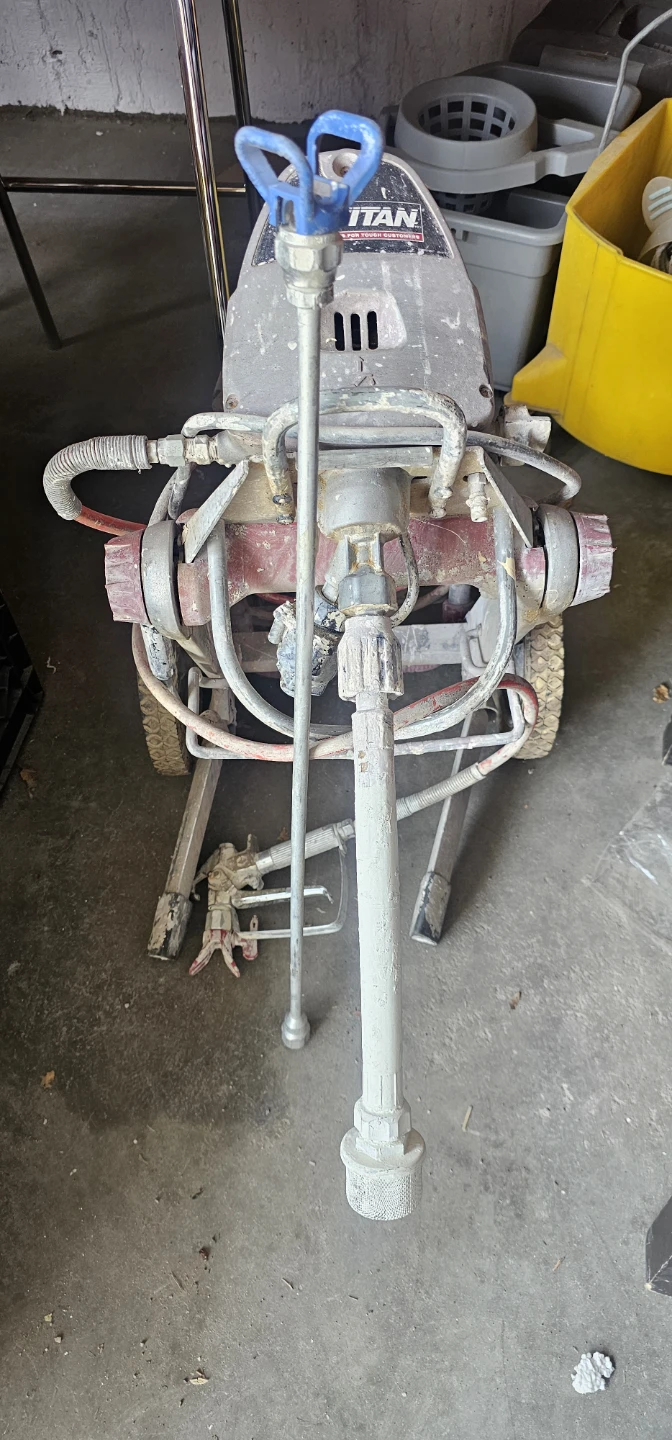 Titan Airless Paint Sprayer - photo 2