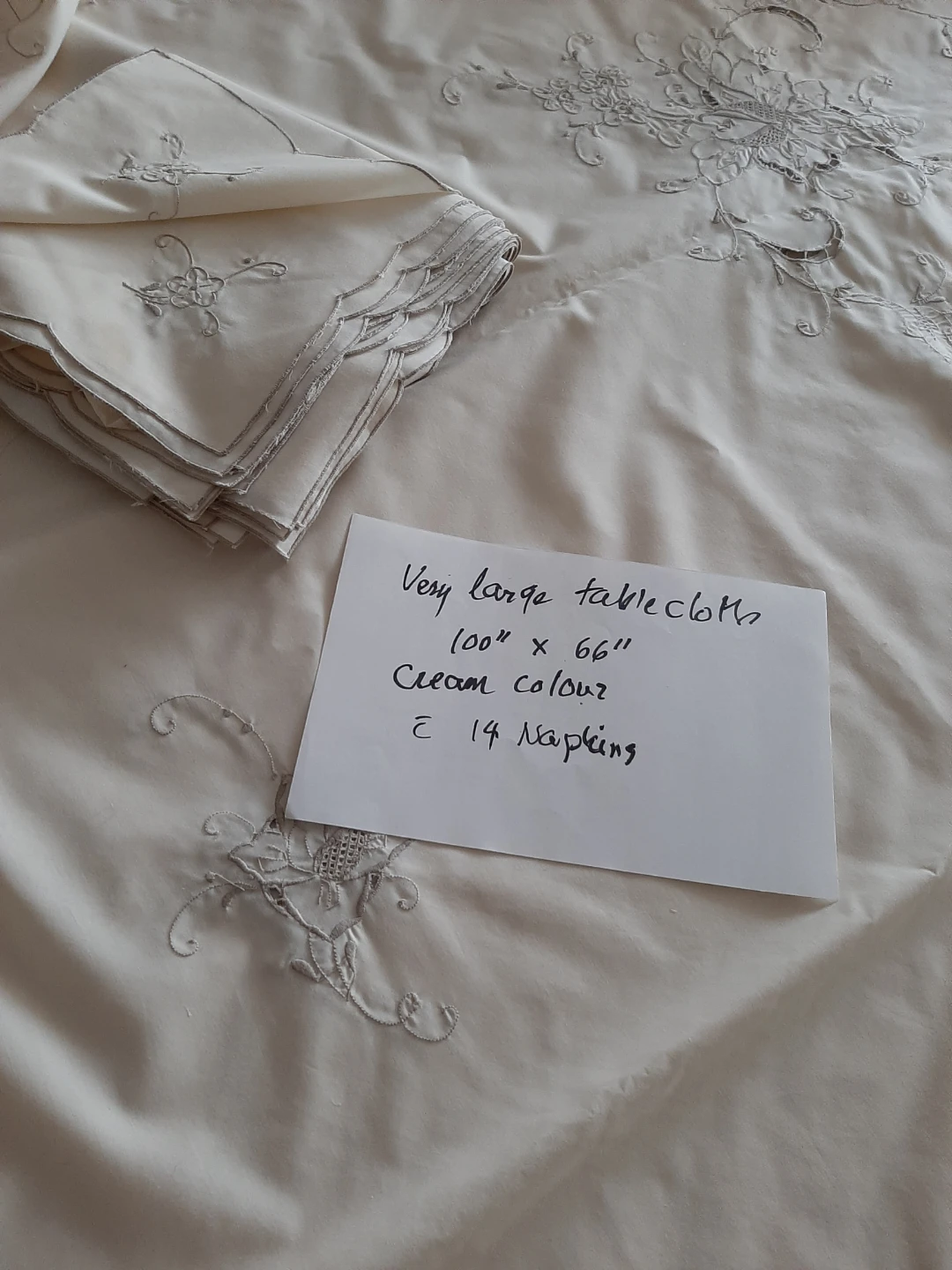 Cream linen Tablecloth & 12Napkins