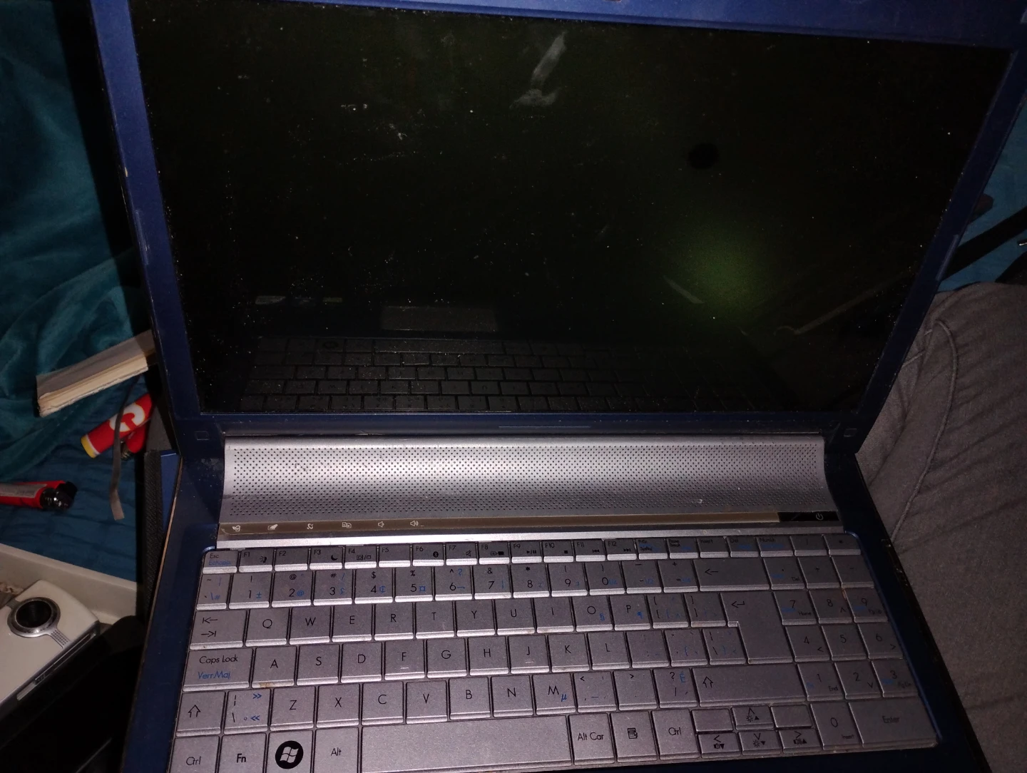 Gateway Laptop - photo 2