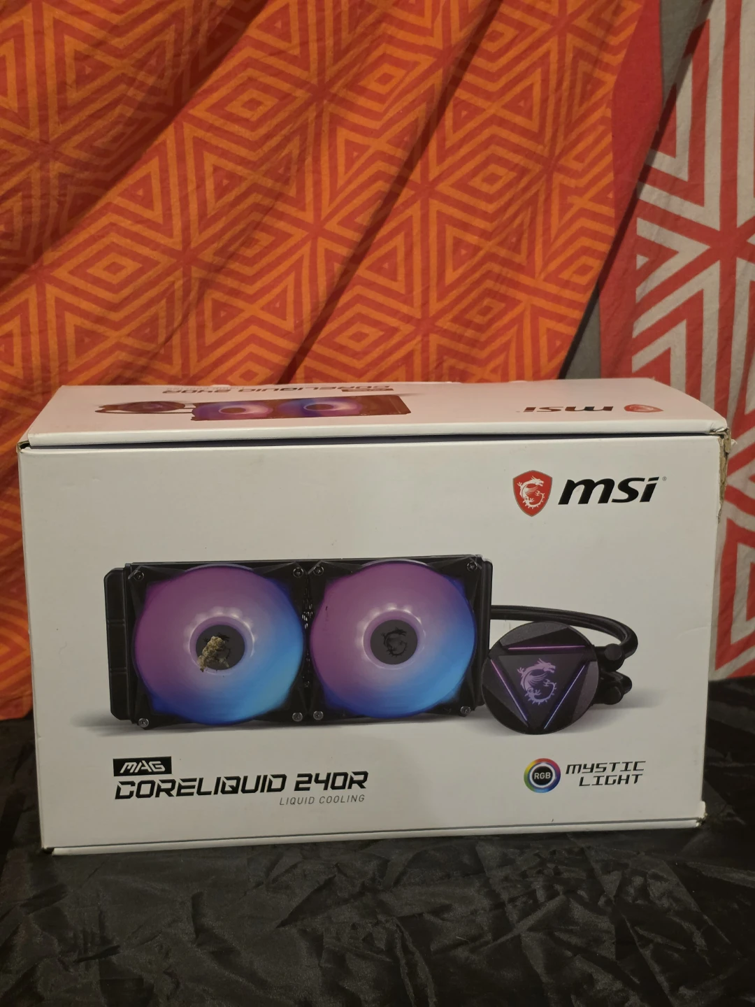 MSI MAG CORELIQUID 240R Liquid Cooling System - photo 2