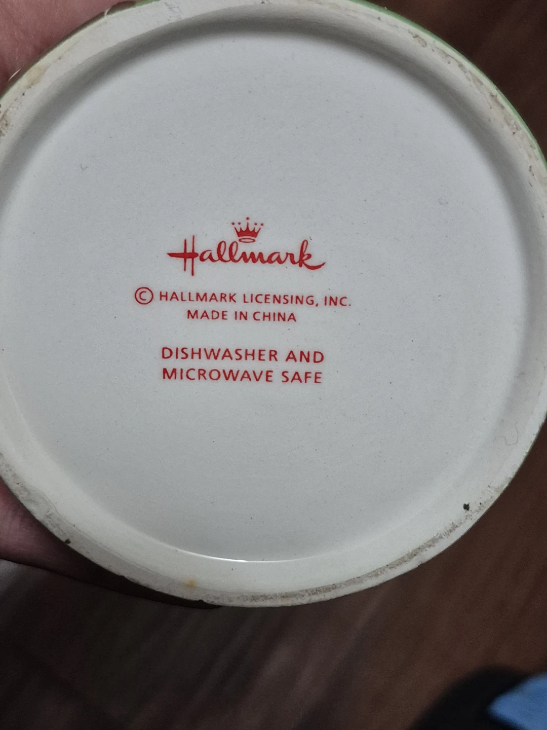 Hallmark "Is it wrong to love a man made of gingerbread?" Mug - photo 3