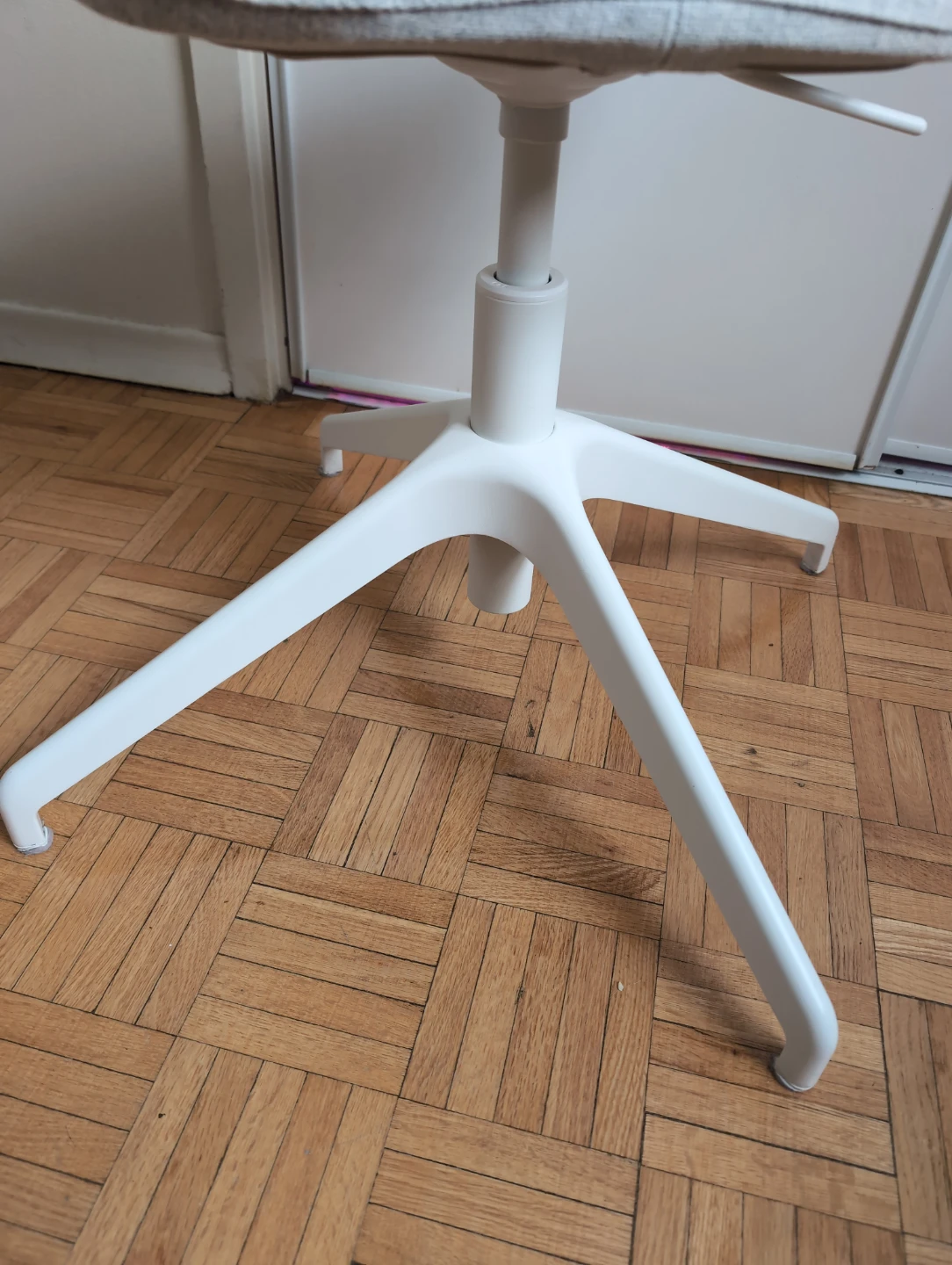IKEA FJÄLLBERGET Chair White Stained Oak Veneer - photo 5