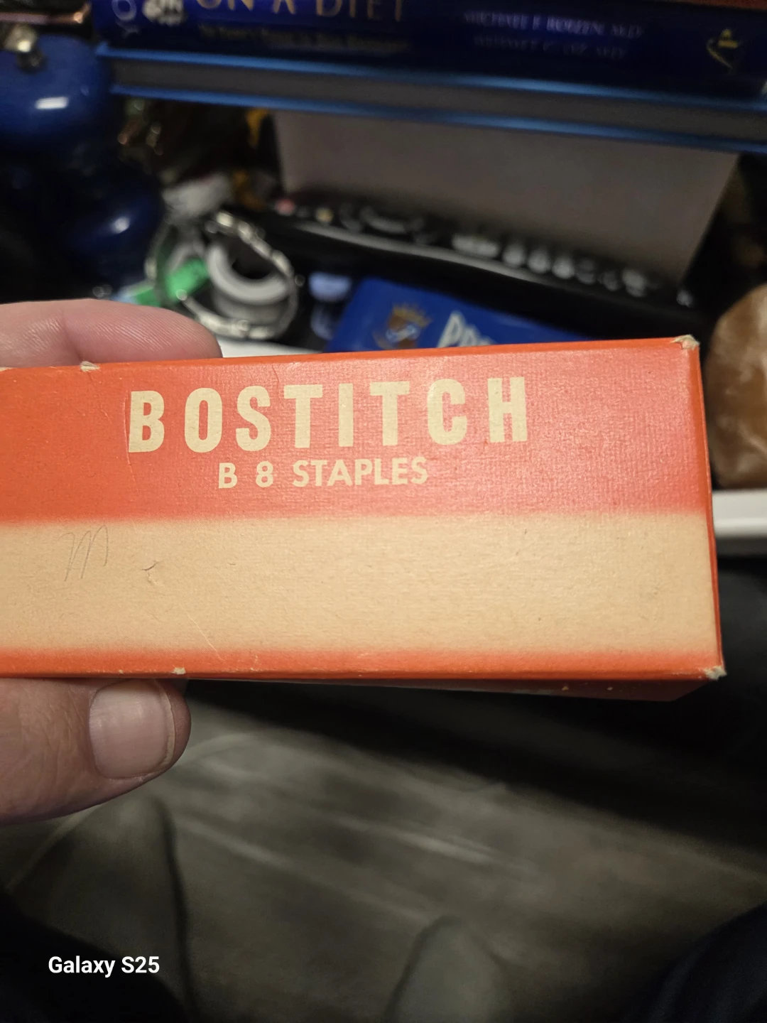 BOSTITCH B8 Staples Box