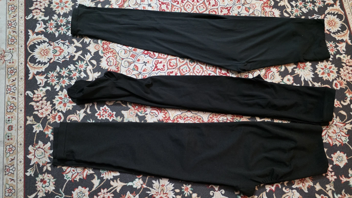 Black Small-Medium Leggings - photo 2