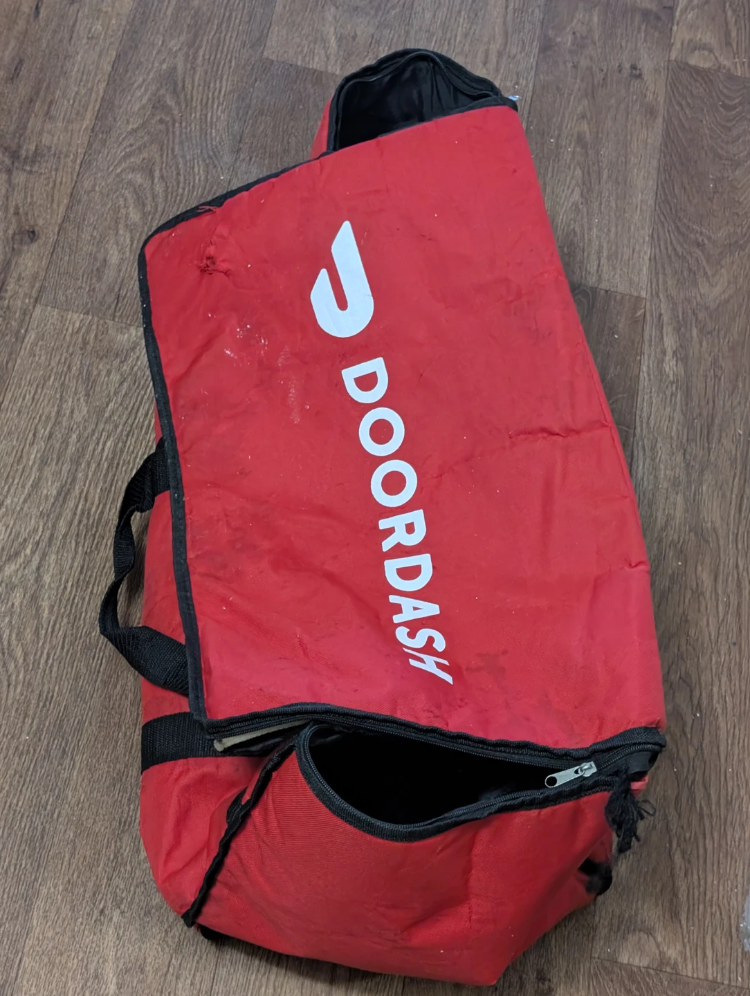 DoorDash Red Insulated Food Delivery Bag