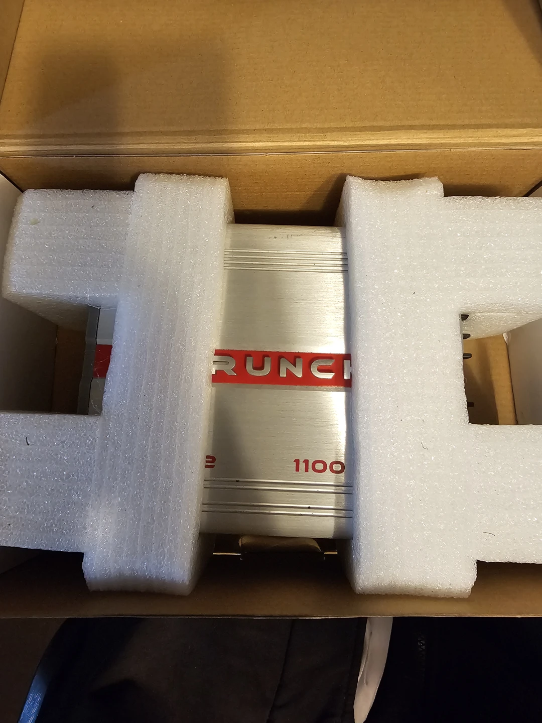 Crunch SA-1100.2 2-Channel Amplifier 1100 Watts - photo 2