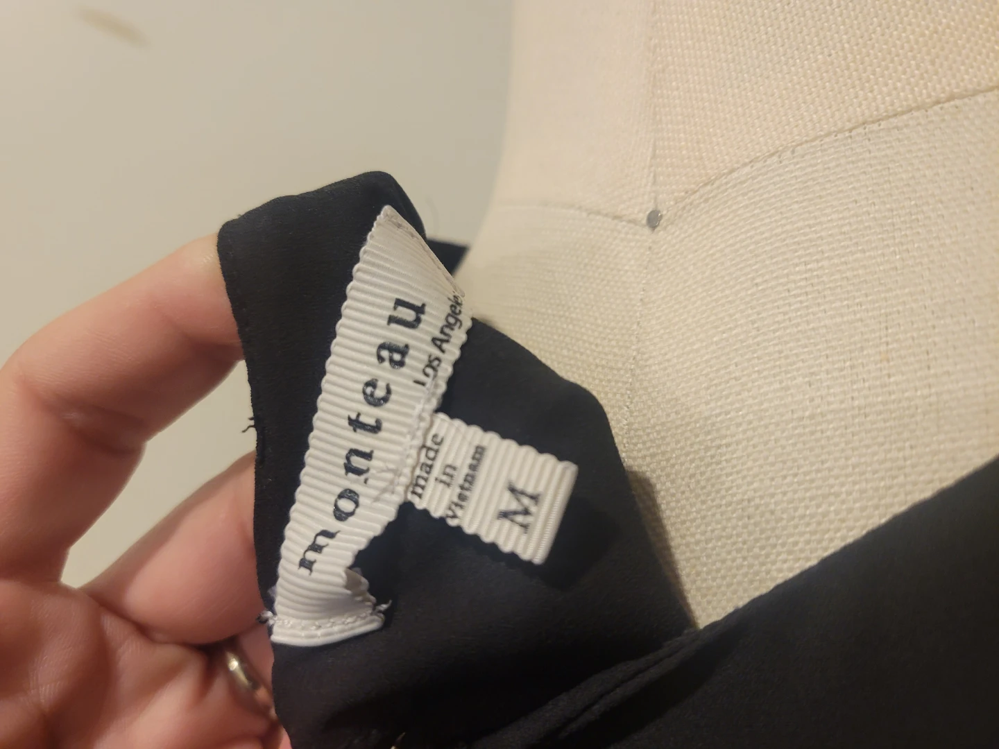 Monteau Black Asymmetrical Hem Sleeveless Top - Size M - photo 5