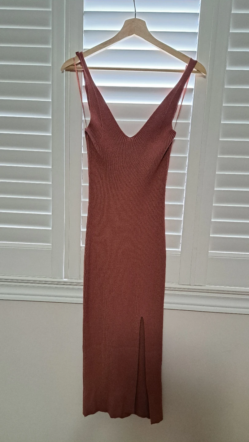 DYNAMITE Ribbed Midi Dress - Rose Size TP/XS