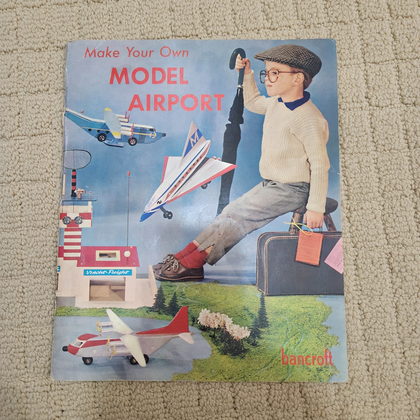 Make Your Own Model Airport Book