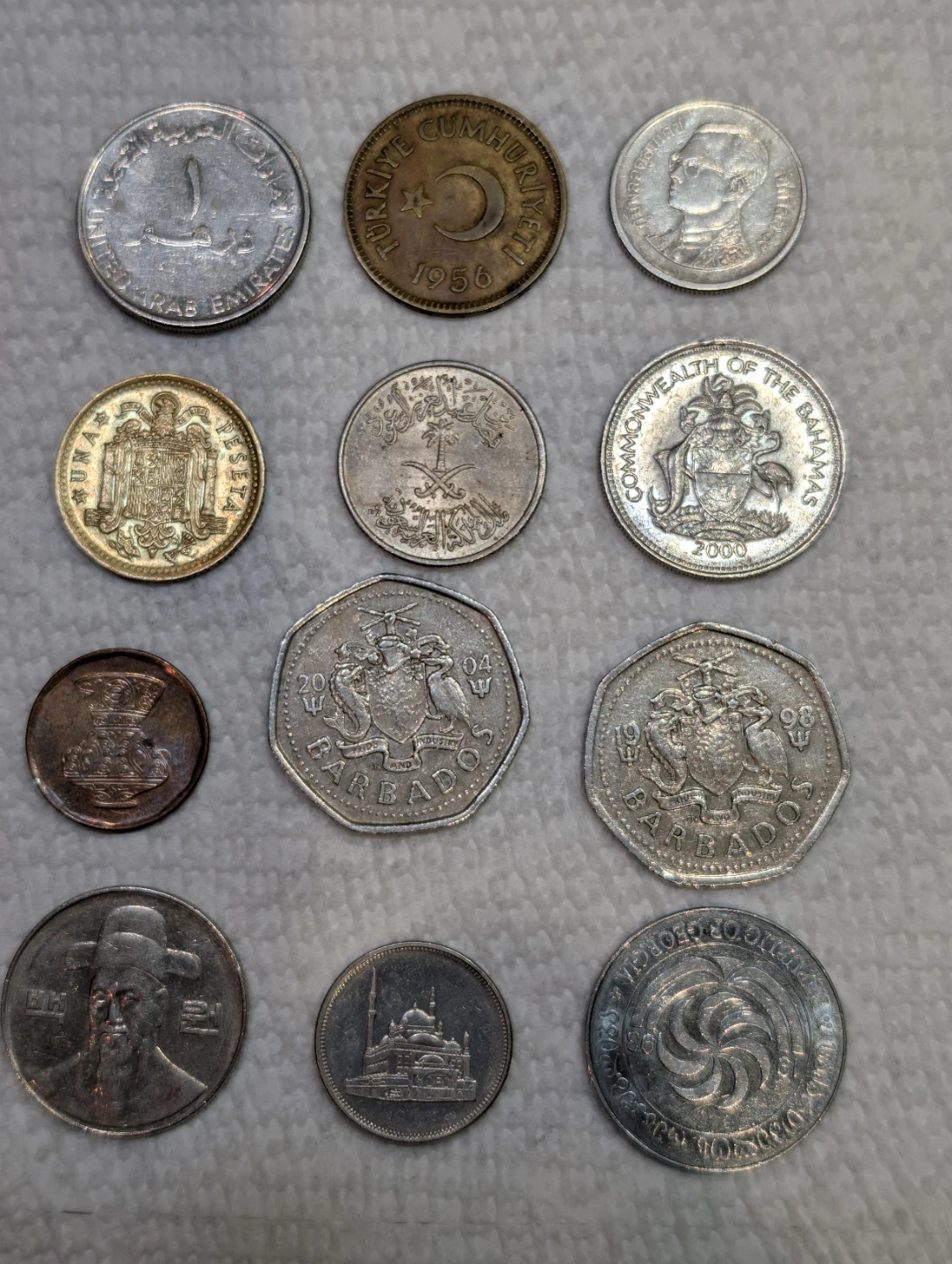 Assorted  Twelve Foreign Coins Collection - photo 2