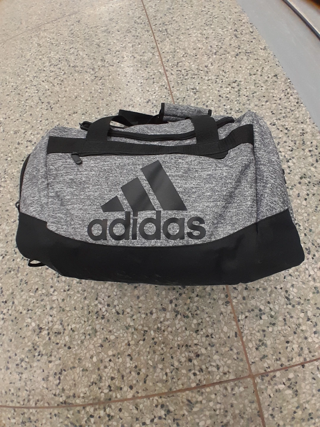 Adidas Grey Duffel Bag College Style Portable Size - photo 3