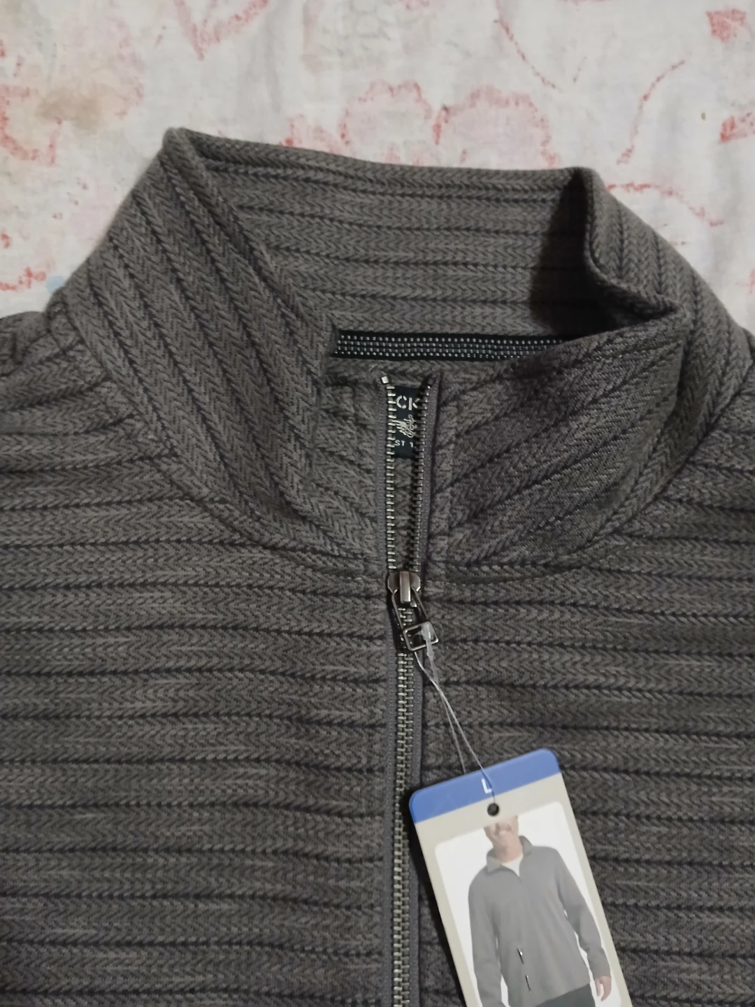 Dockers Quarter Zip Men's Sweater - Gray - Size L