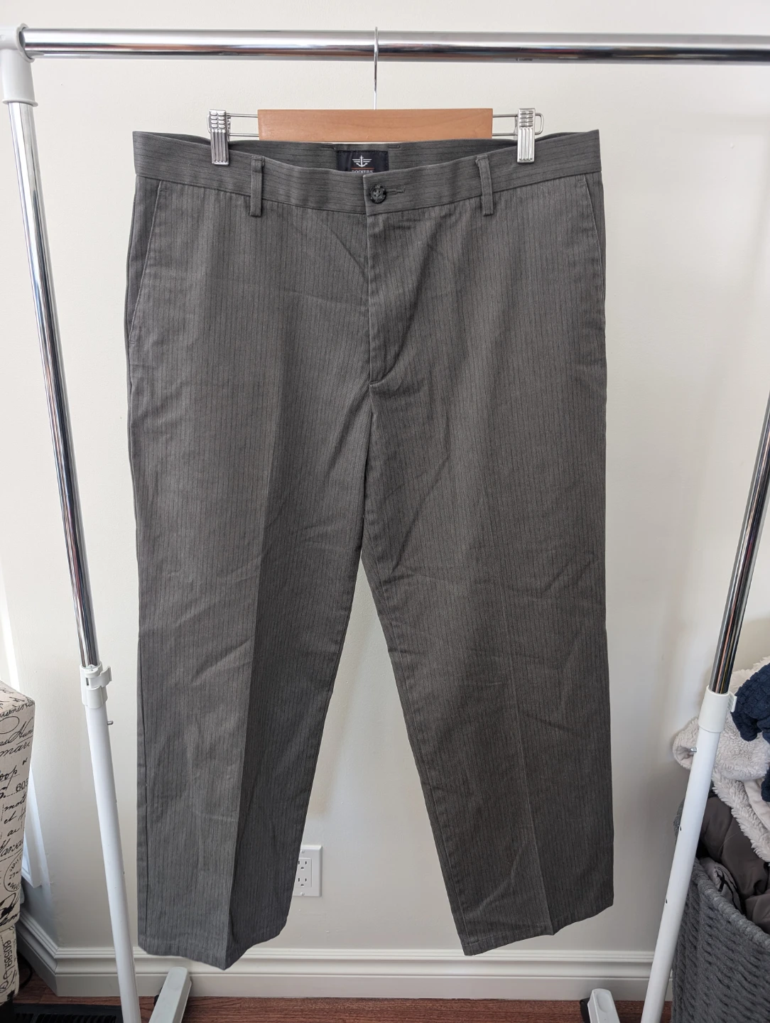 Dockers Straight Fit Pants 36x29 Grey Pinstripe