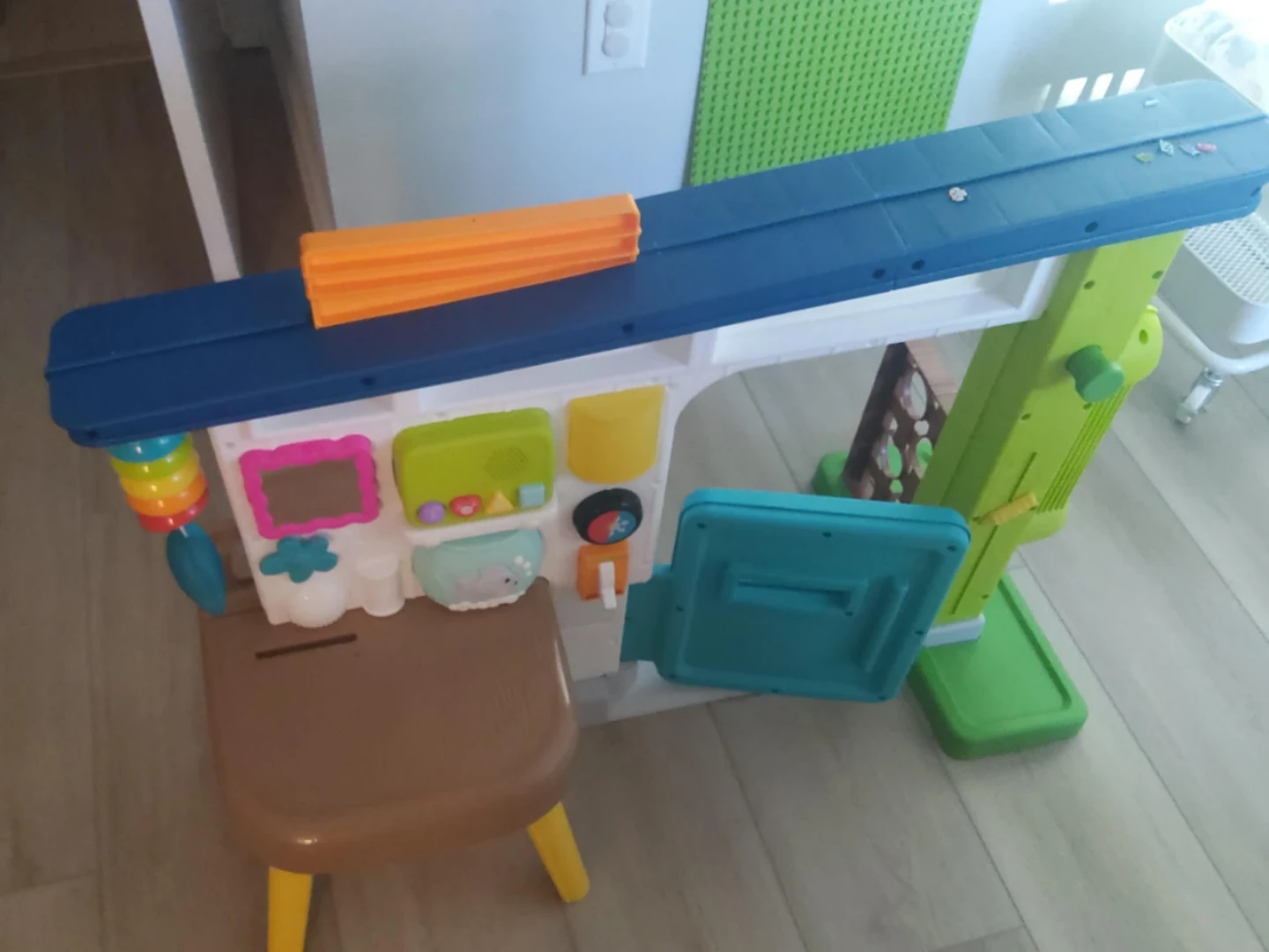 ​Fisher-Price Baby Learning Toy Laugh & Learn Ultimate Playhouse