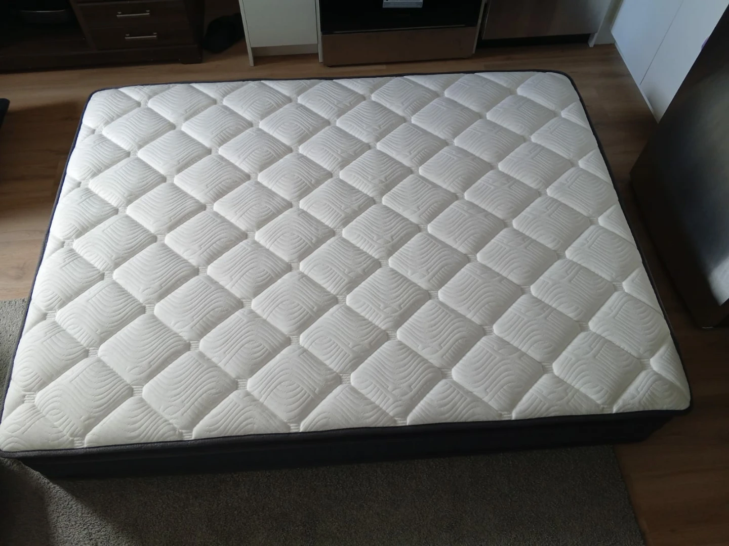 White Quilted Mattress - photo 3