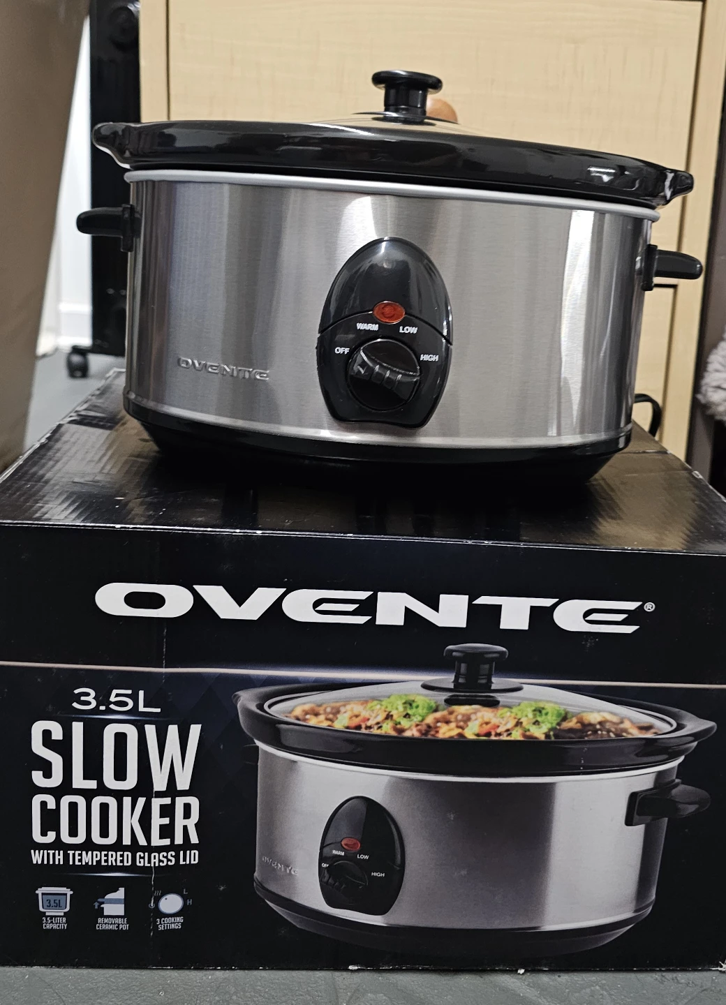 Ovente 3.5L Slow Cooker with Tempered Glass Lid