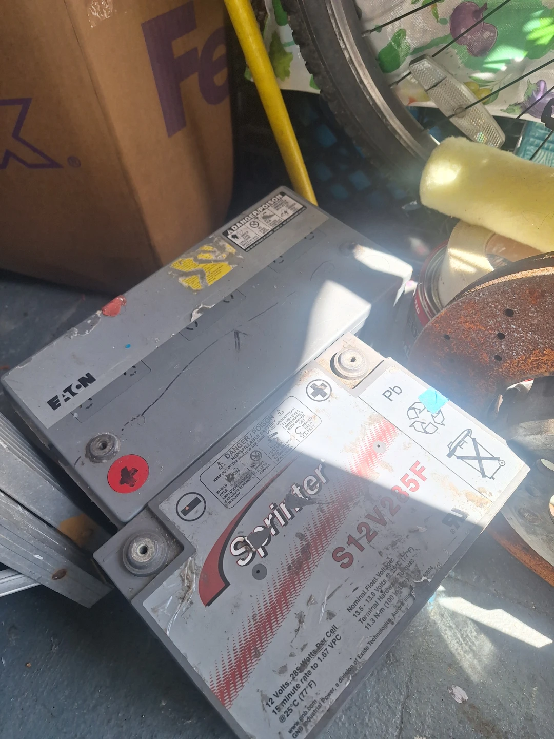 Sprinter S12V285F Battery - photo 2
