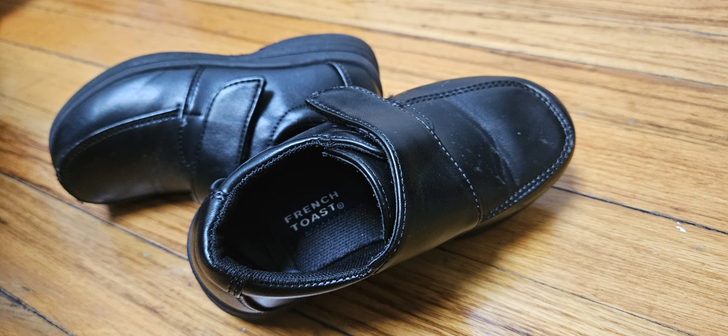 French Toast Black Velcro Shoes - Size 8 - photo 4