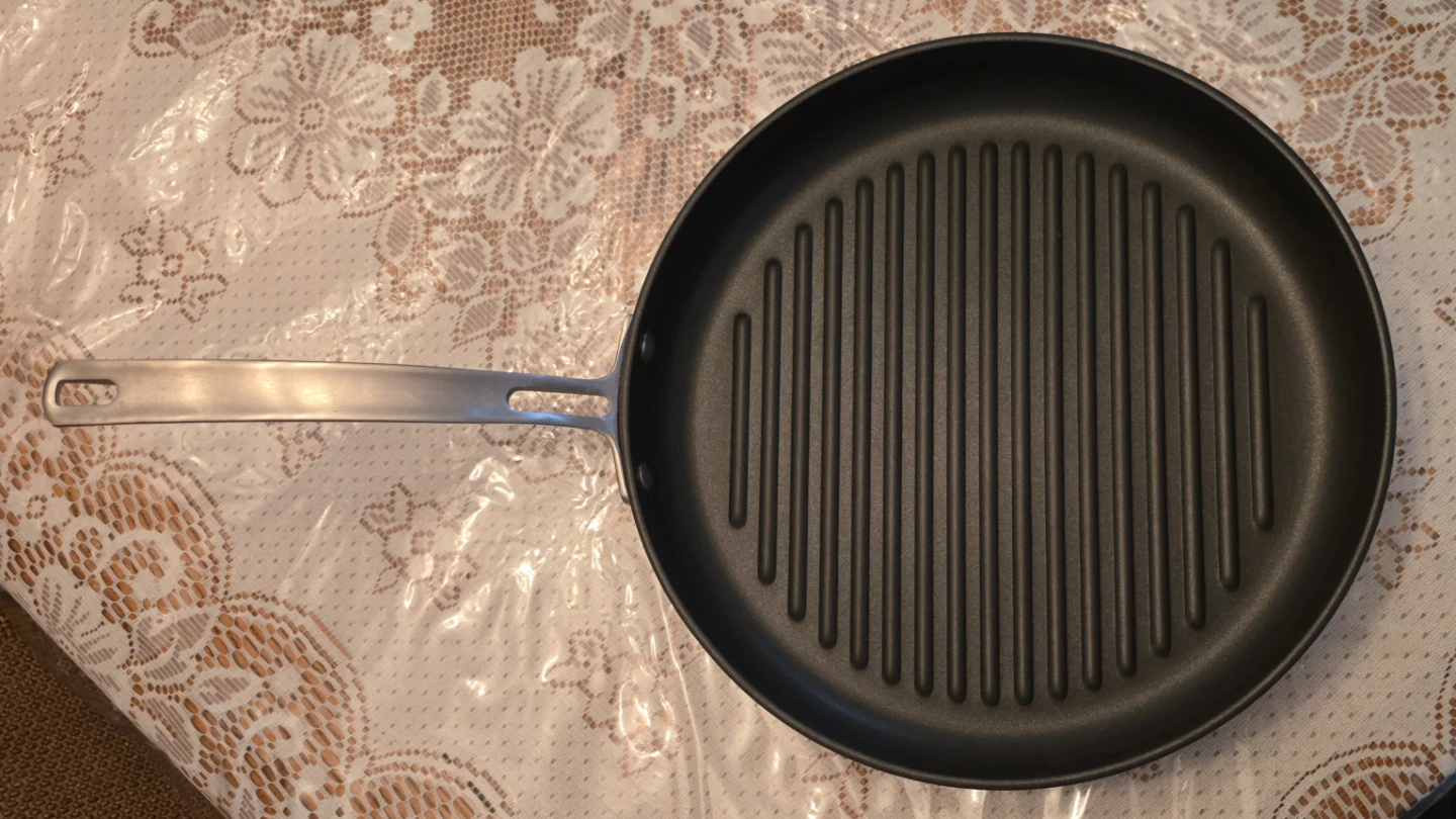Kirkland Signature Grill Pan