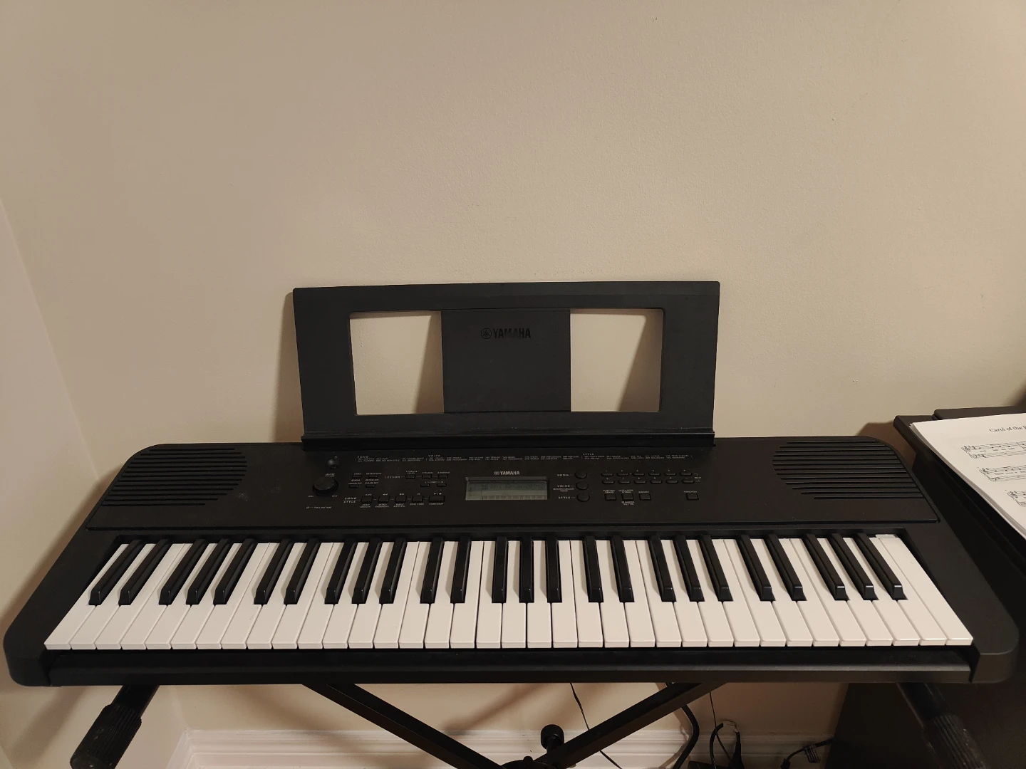 Yamaha Keyboard PSR- 360 B