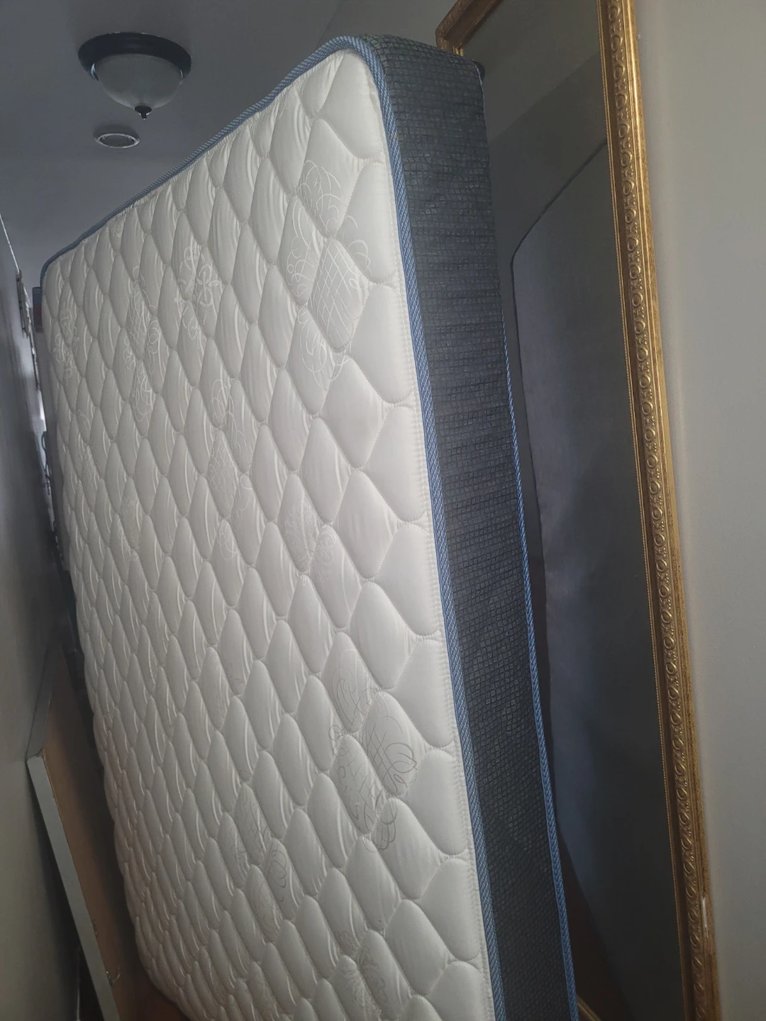 Mattress - photo 2